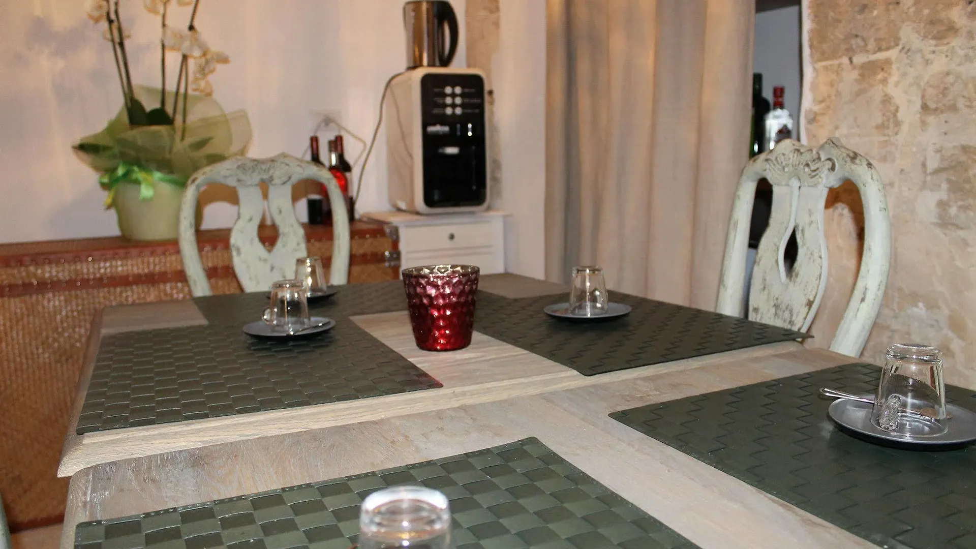 ** Frühstückspension Torre Tresca B&B Bari Italien